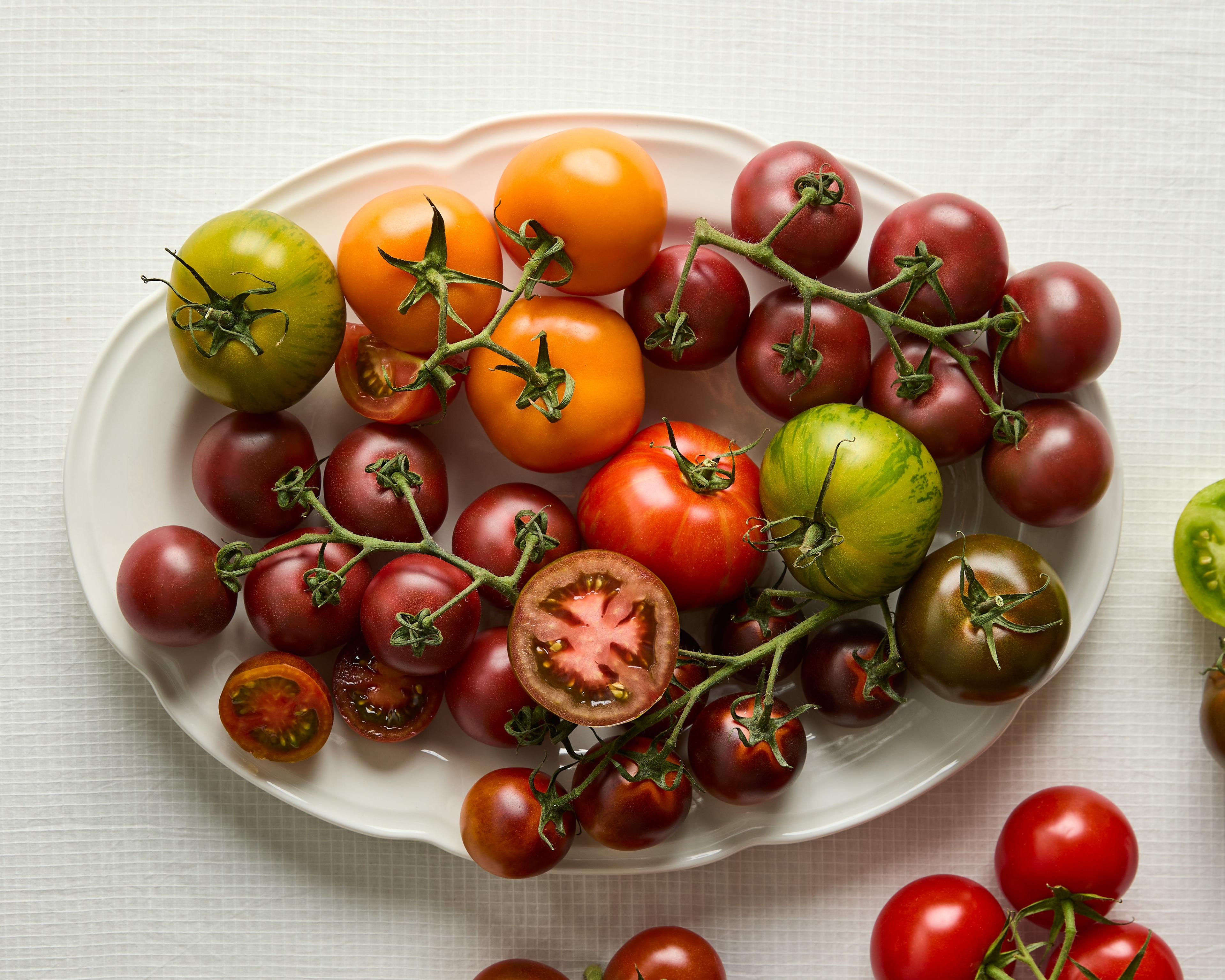 IOW_Tomatoes_together.jpg