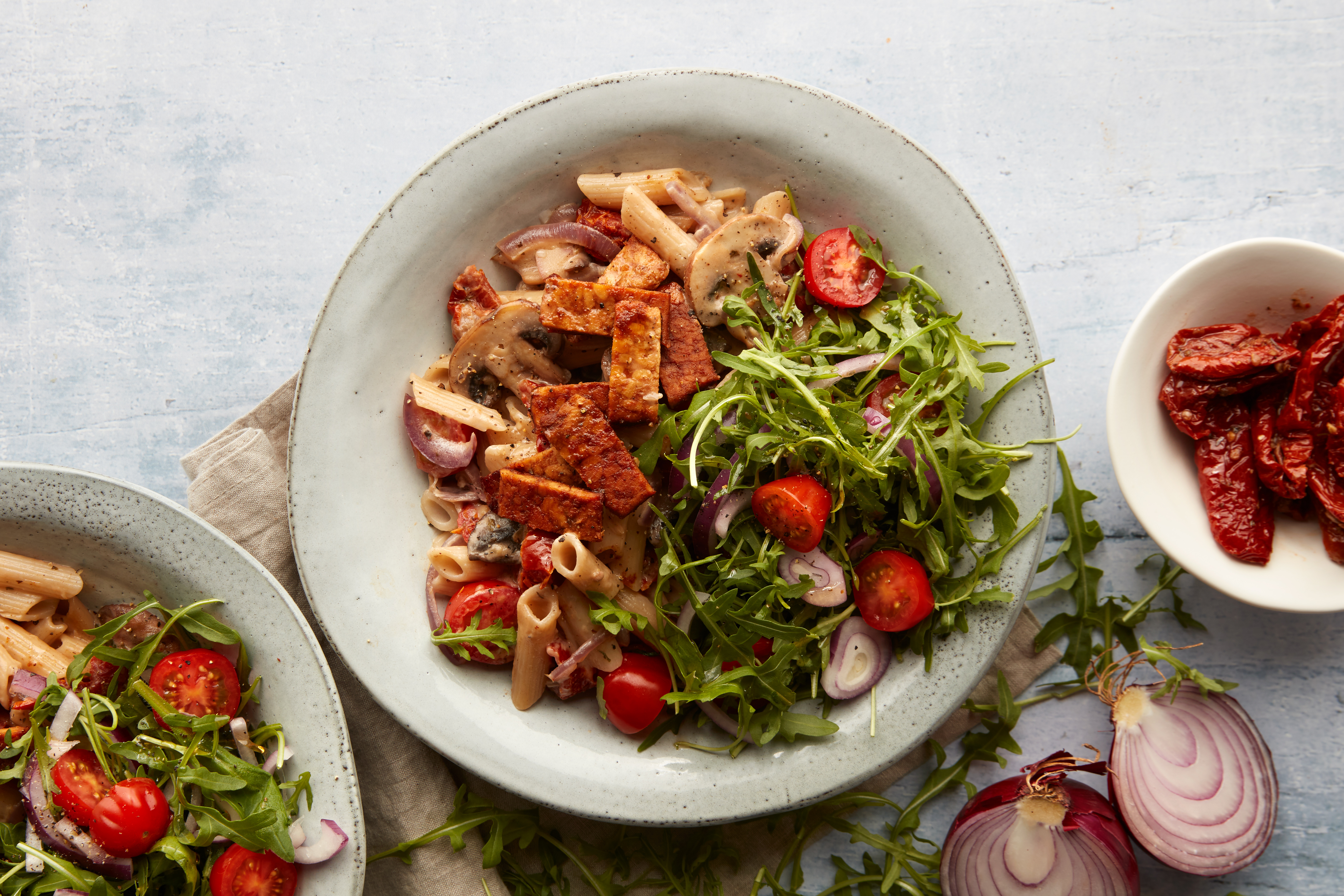 Creamy Pasta Carbonara with Tempeh Bacon Pieces