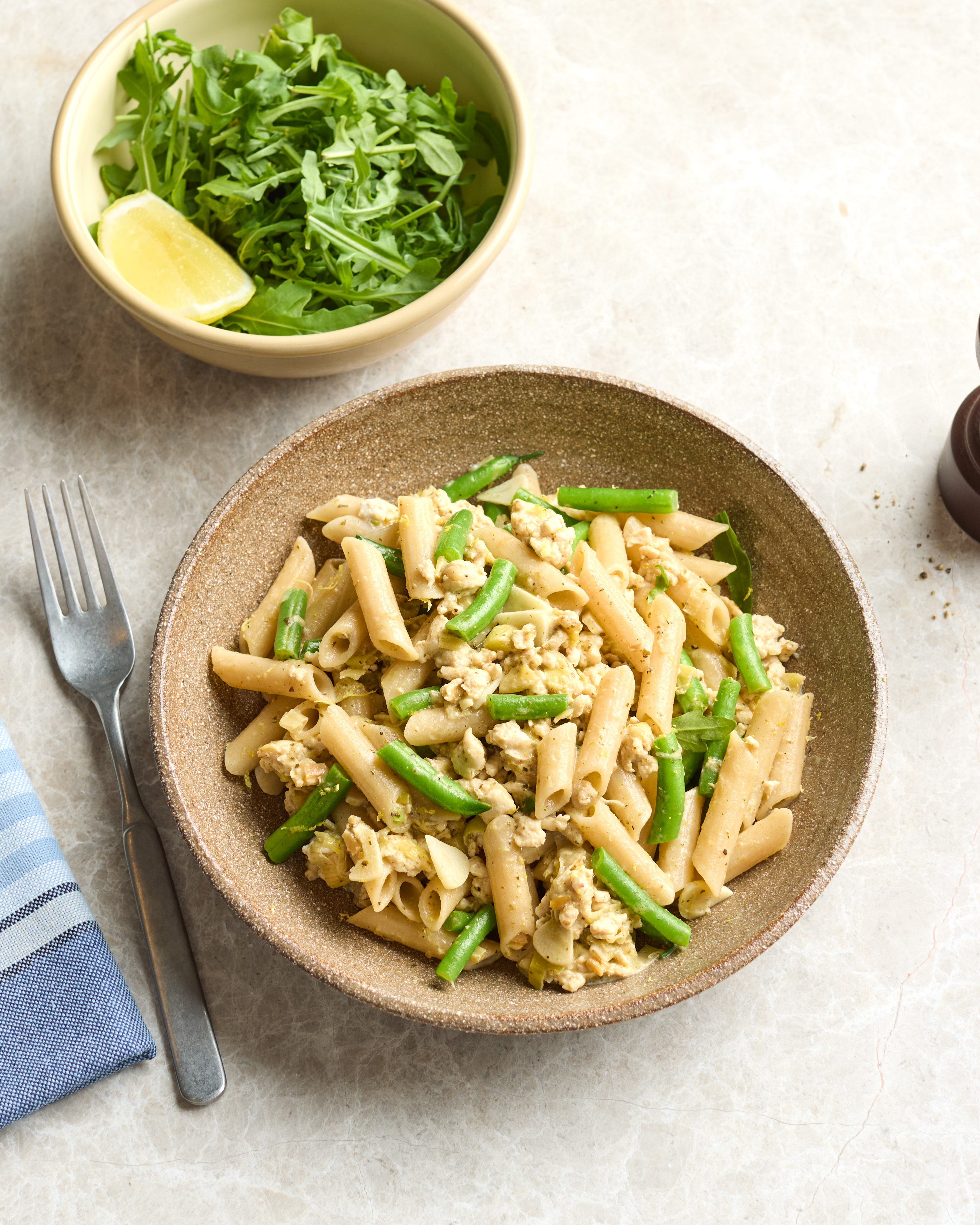 Lemon Pesto Turkey Pasta with Brown Rice Penne, Leek & Mangetout