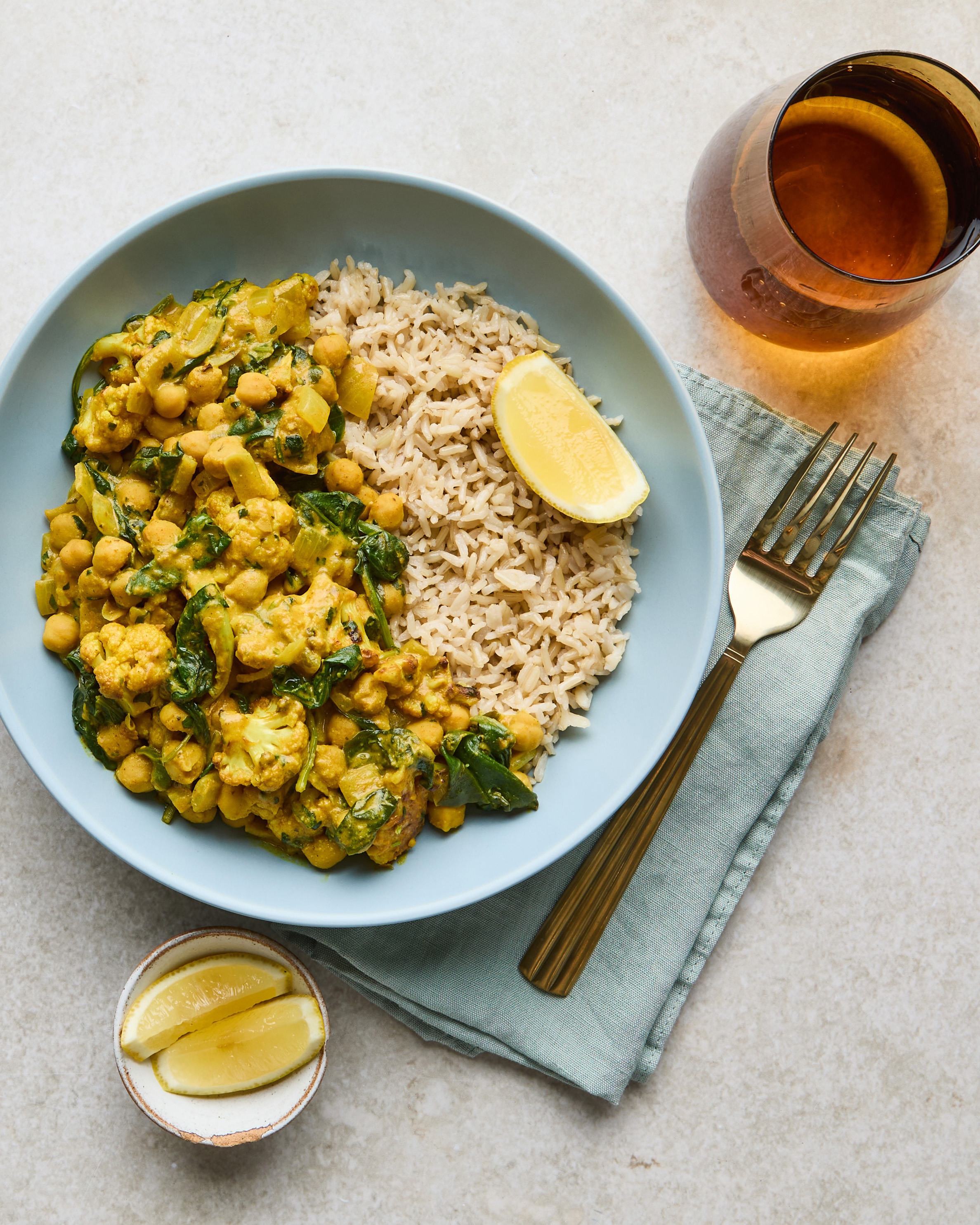 Cauliflower & Chickpea Curry with Brown Rice & Peanut Butter