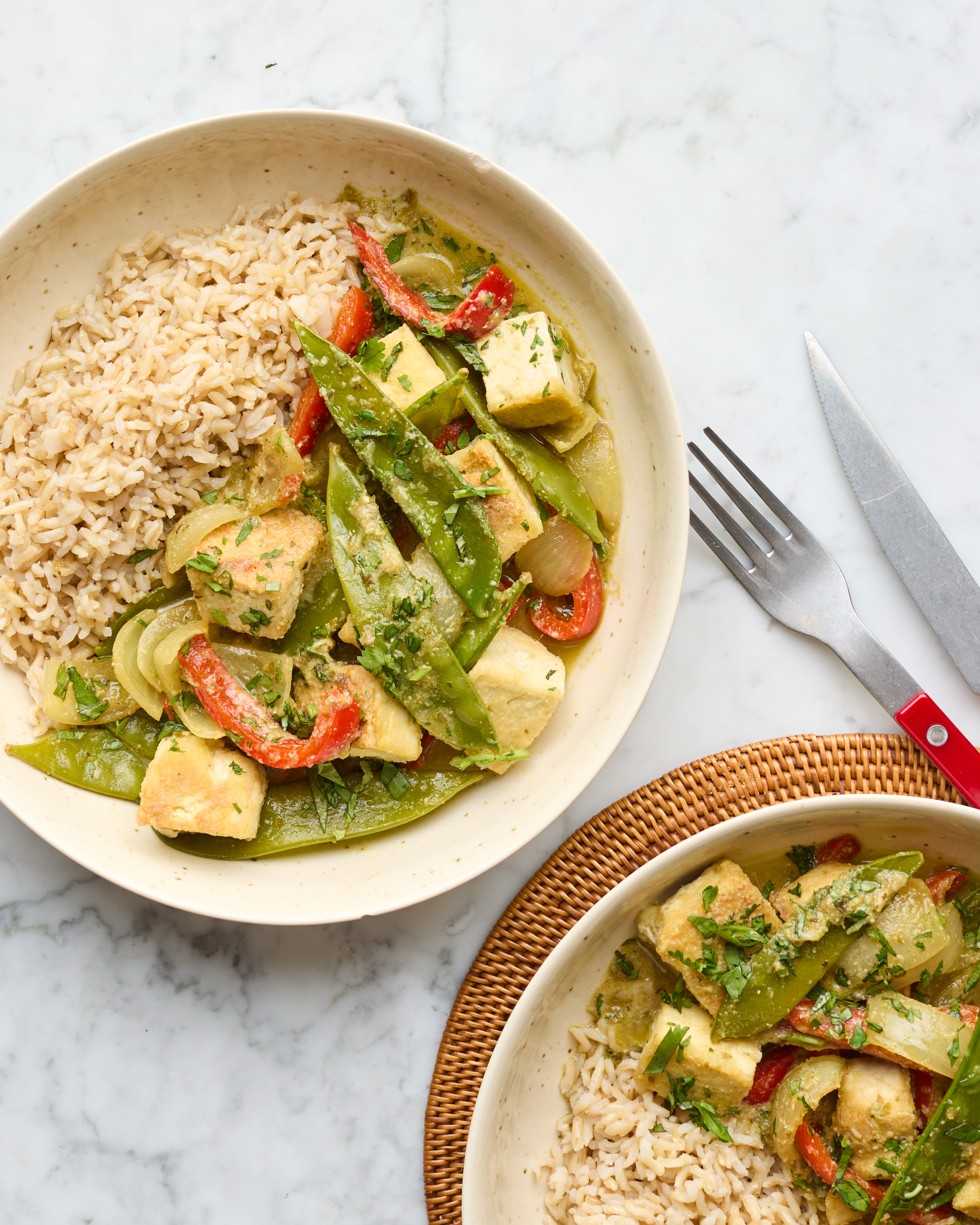 Thai Green Vegan Tofu Curry with Brown Rice & Mixed Veg