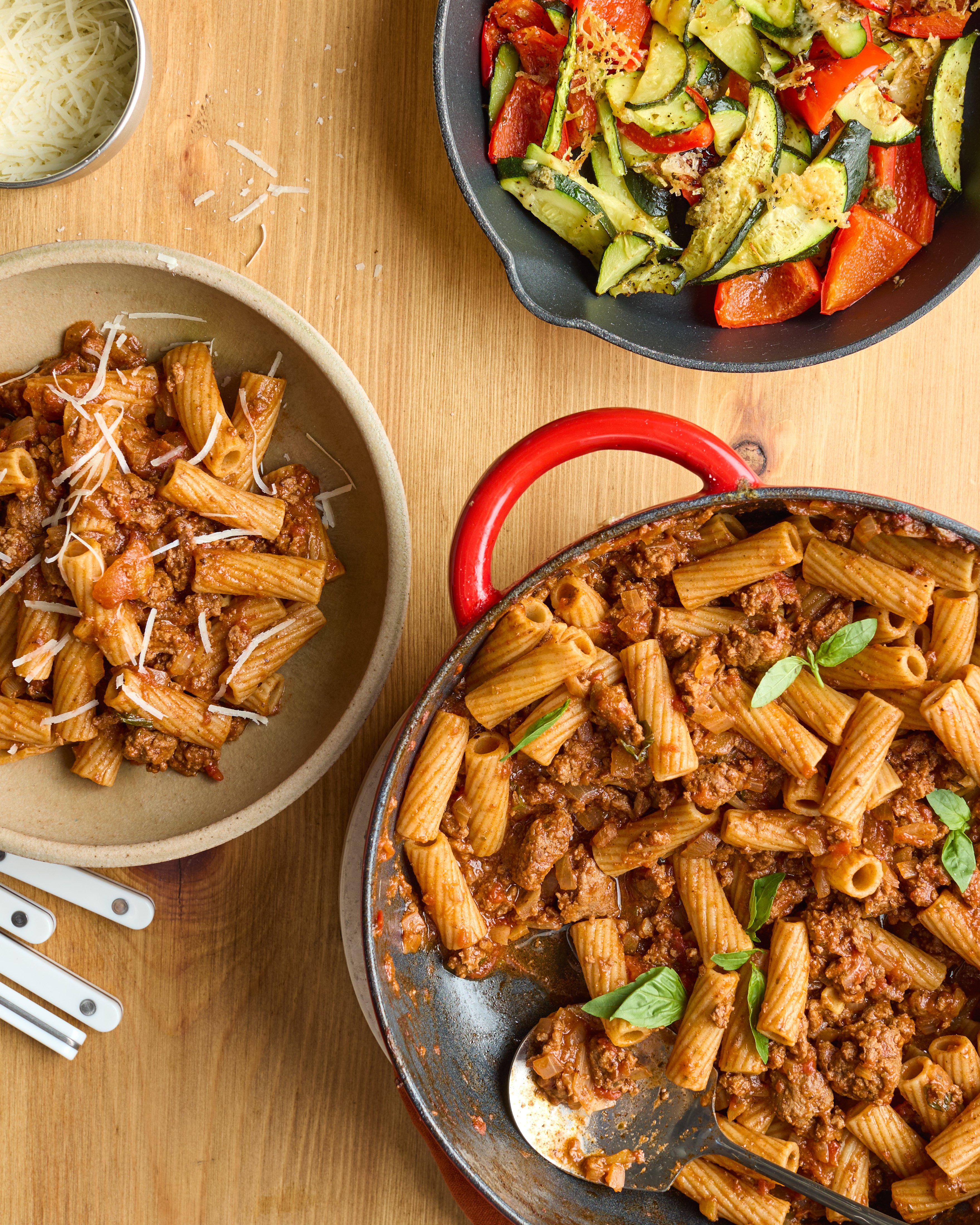 Classic Beef Ragu with Wholewheat Tortiglioni & Cheesy Roasted Veg